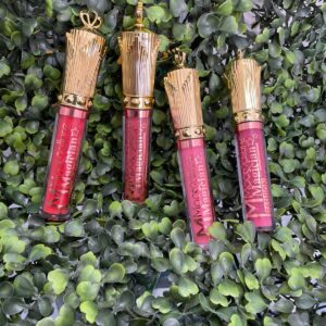 Lip gloss corona